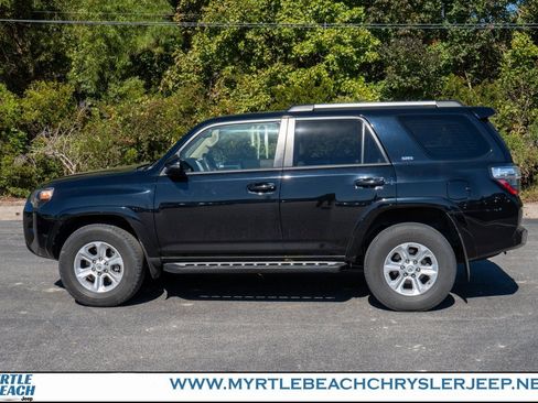 Used 2021 Toyota 4Runner SR5 Premium w/ Moonroof Package image 3