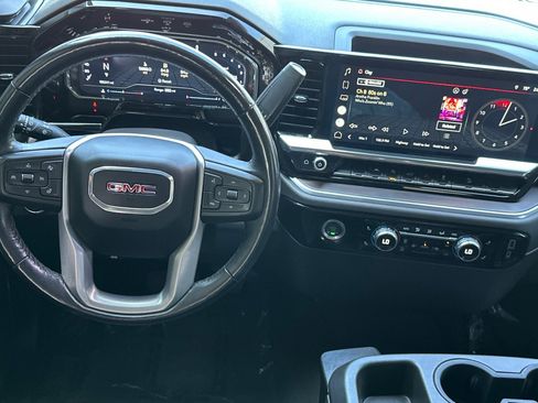 Used 2022 GMC Sierra 1500 SLT w/ X31 Off-Road Package image 16