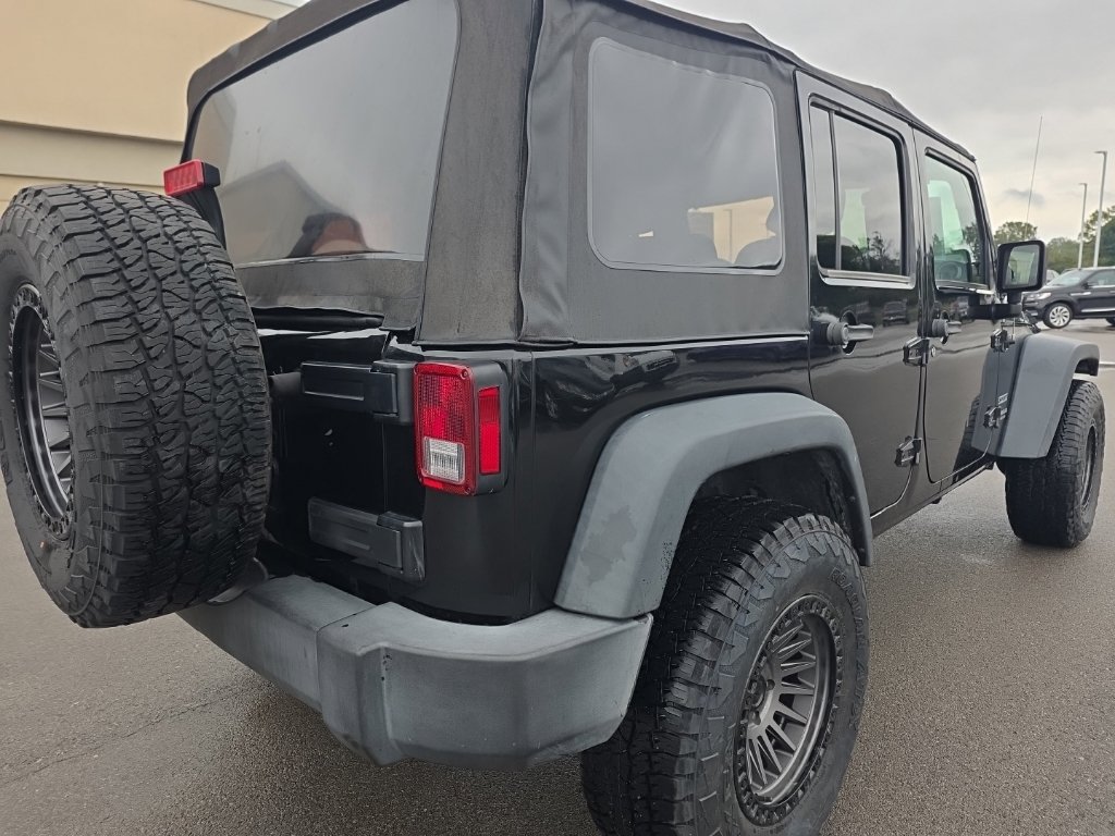 Used 2017 Jeep Wrangler Unlimited Sport w/ Quick Order Package 24S AWD/4WD image 5
