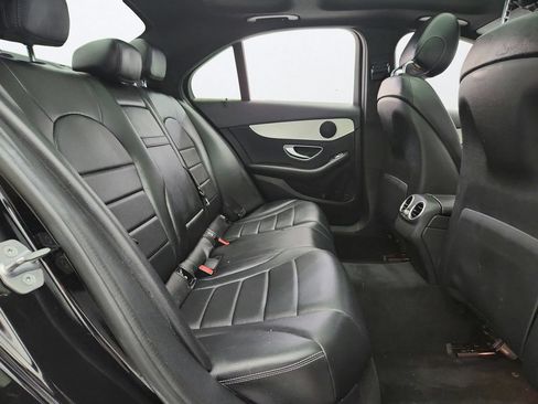 Used 2017 Mercedes-Benz C 300 4MATIC Sedan image 28