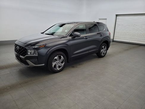 Used 2023 Hyundai Santa Fe SE AWD/4WD image 2