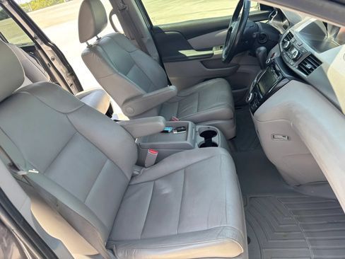 Used 2016 Honda Odyssey EX-L image 25