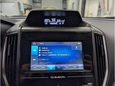 Used 2023 Subaru Crosstrek 2.0i AWD/4WD image 16