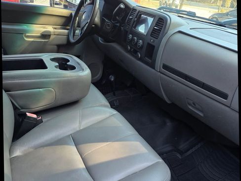 Used 2013 Chevrolet Silverado 1500 W/T w/ LS Package image 12