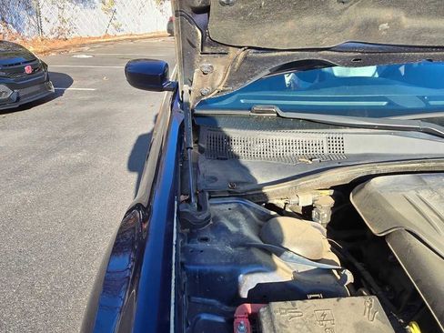 Used 2015 Chrysler 300 Limited image 26