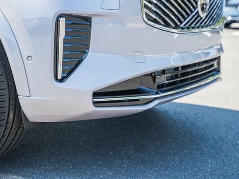 New 2027 Volvo XC90 B6 Plus AWD/4WD image 14