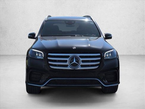 New 2026 Mercedes-Benz GLS 580 4MATIC image 6