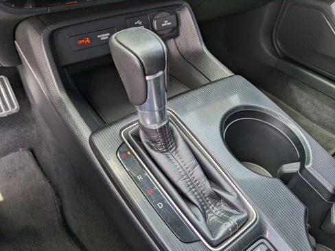 Used 2023 Honda Civic Sport image 25