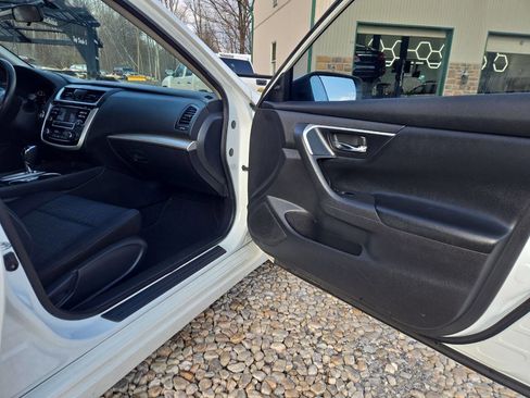 Used 2018 Nissan Altima 2.5 SV image 20