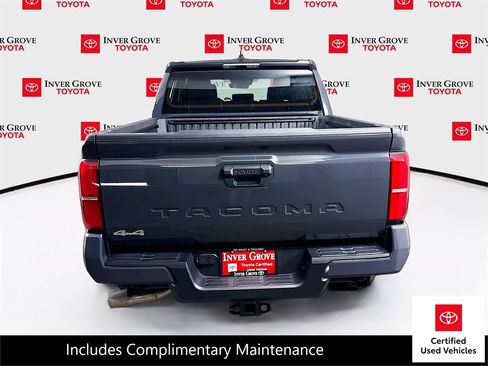 Certified 2025 Toyota Tacoma SR5 AWD/4WD image 6