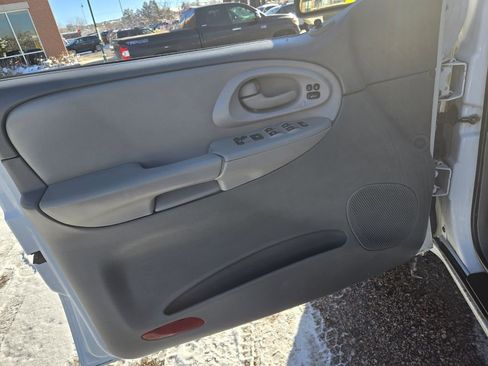 Used 2008 Chevrolet TrailBlazer LT image 14