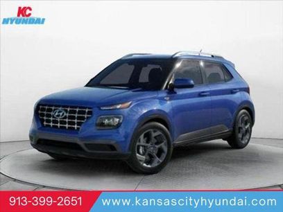 New 2025 Hyundai Venue SEL