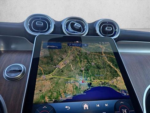 Certified 2025 Mercedes-Benz GLC 300 image 13