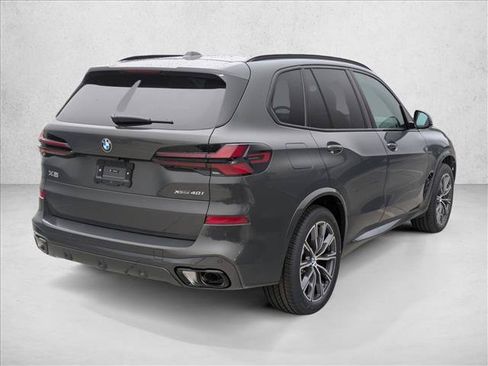Used 2026 BMW X5 xDrive40i w/ M Sport Package AWD/4WD image 2