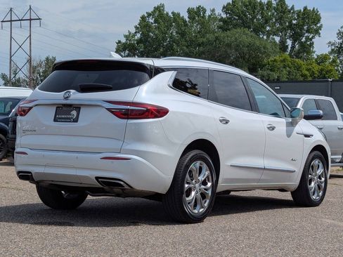 Used 2020 Buick Enclave Avenir w/ Avenir Technology Package AWD/4WD image 11