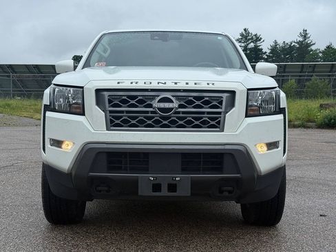Used 2022 Nissan Frontier SV AWD/4WD image 8