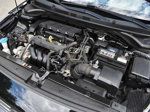 Used 2020 Hyundai Accent SE FWD image 26
