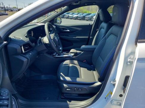 New 2026 Buick Envista Sport Touring w/ Convenience I Package FWD image 16