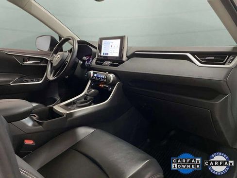 Used 2024 Toyota RAV4 XLE Premium image 76