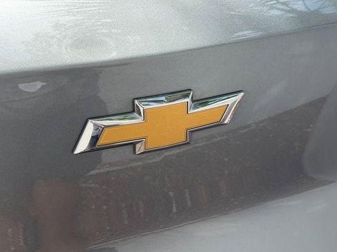 Used 2025 Chevrolet TrailBlazer LT FWD image 9