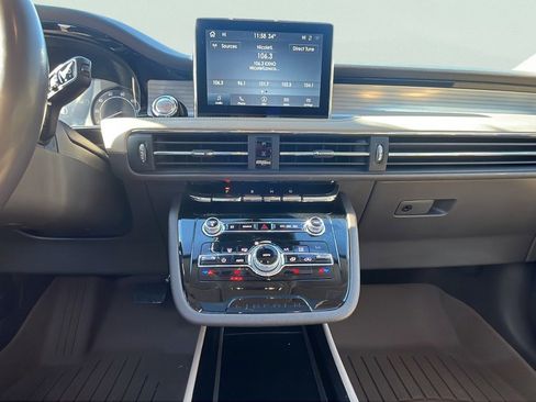 Used 2020 Lincoln Corsair FWD image 10