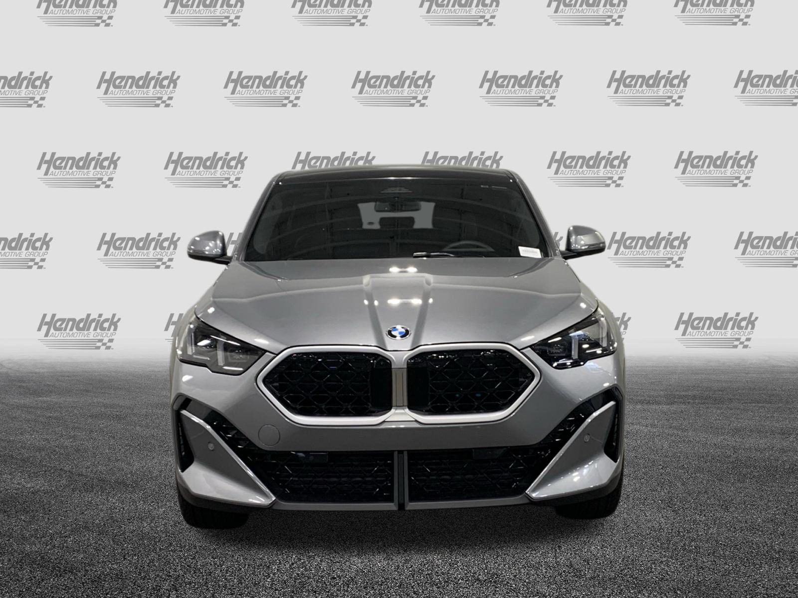 Certified 2026 BMW X2 xDrive28i AWD/4WD image 2