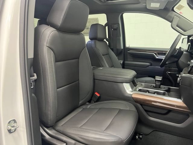 New 2026 Chevrolet Silverado 1500 RST AWD/4WD image 24