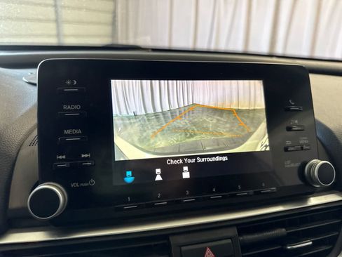 Used 2019 Honda Accord LX image 28