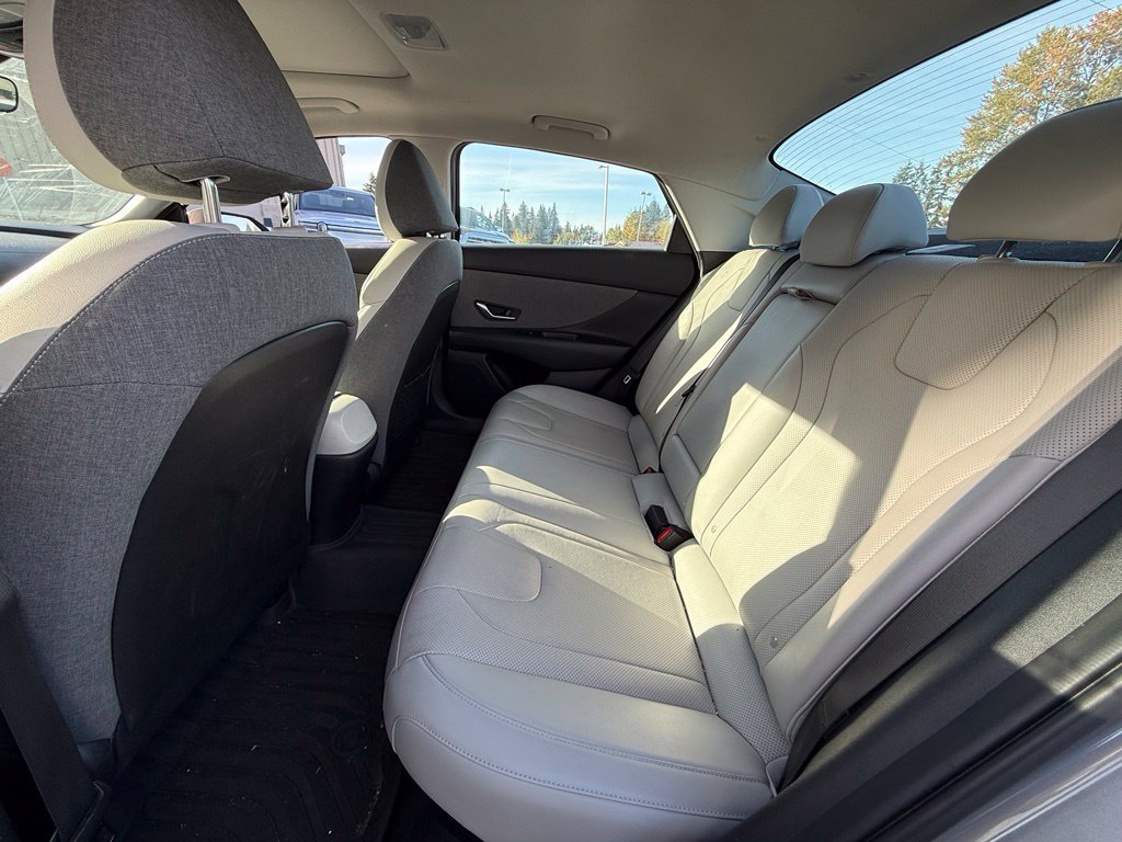 Certified 2023 Hyundai Elantra Limited w/ Cargo Package FWD image 9