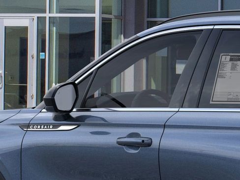 New 2026 Lincoln Corsair Premiere image 20