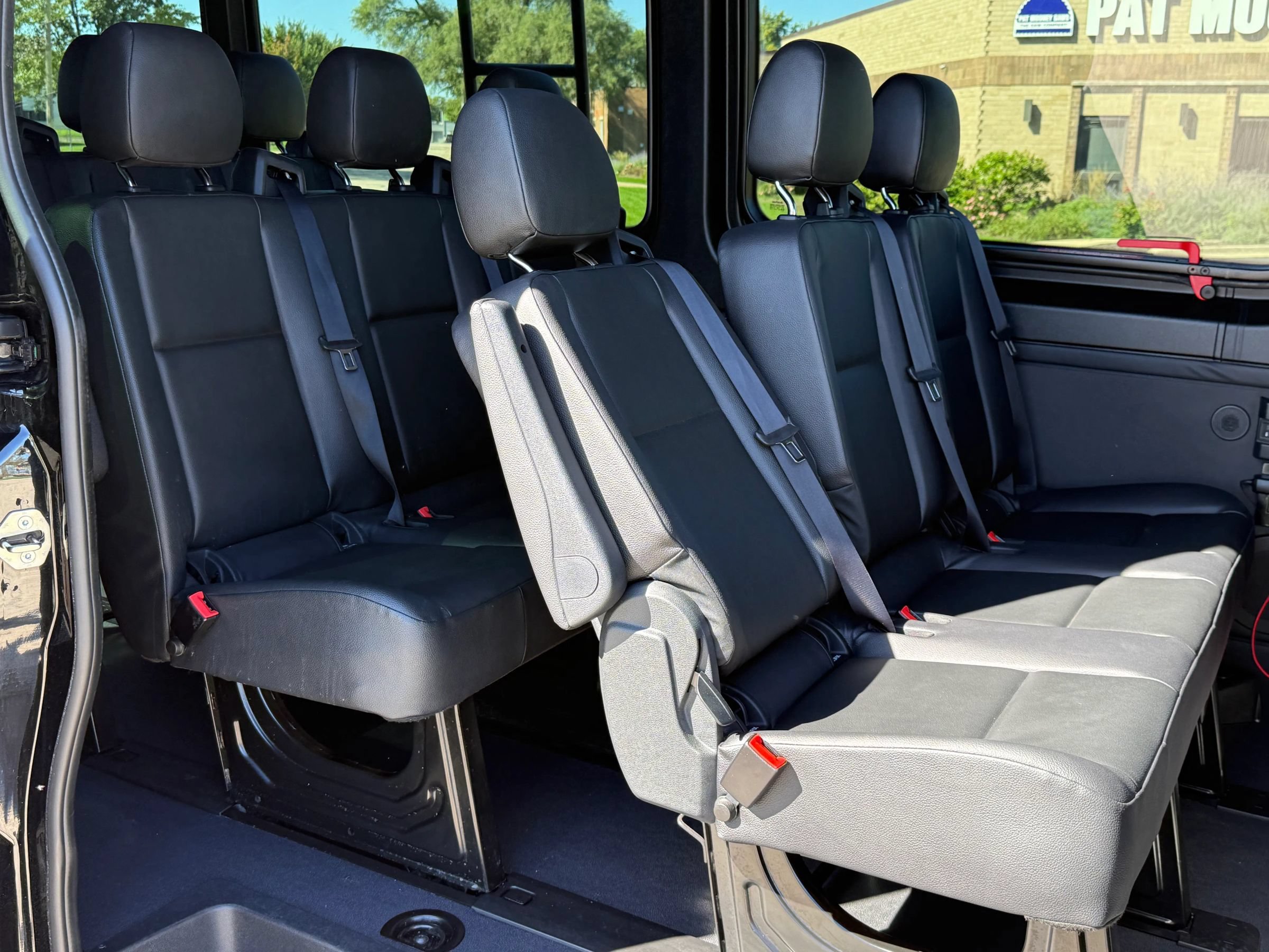 Used 2020 Mercedes-Benz Sprinter 2500 image 20