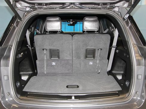 Used 2025 Jeep Grand Cherokee L Limited w/ Black Appearance Package image 43