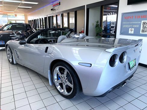 Used 2007 Chevrolet Corvette Convertible w/ Preferred Equipment Group RWD image 7