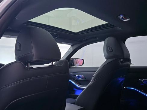 Used 2022 BMW M340i xDrive w/ Driving Assistance Package image 24