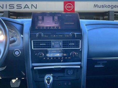 Used 2024 INFINITI QX80 Luxe image 9