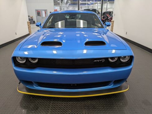 Used 2023 Dodge Challenger SRT Hellcat image 2