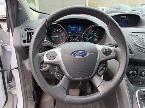 Used 2013 Ford Escape SE image 11