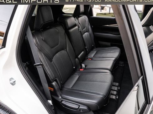 Used 2025 INFINITI QX60 Luxe w/ Black Edition image 57