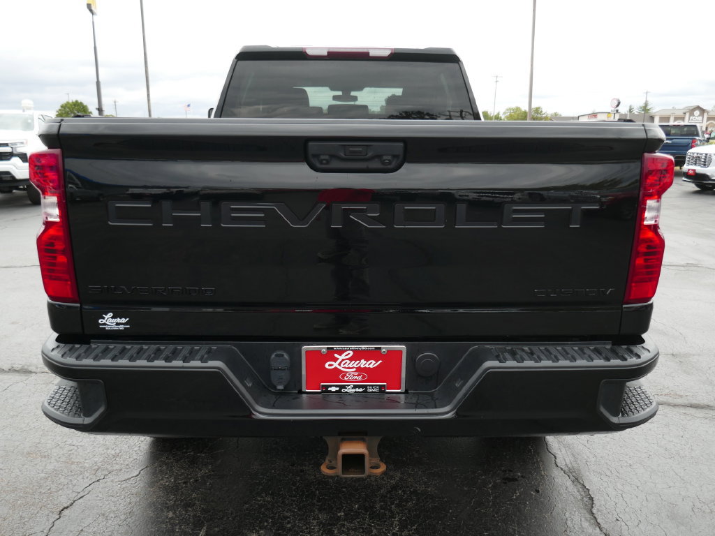 Certified 2022 Chevrolet Silverado 2500 Custom w/ Custom Convenience Package AWD/4WD image 8