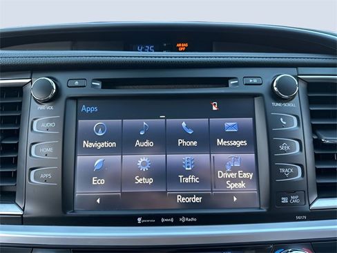 Used 2017 Toyota Highlander XLE image 21