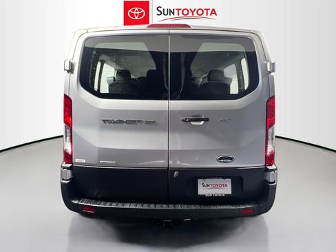 Used 2021 Ford Transit 350 XLT image 5