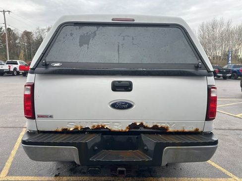 Used 2009 Ford F250 XL image 4