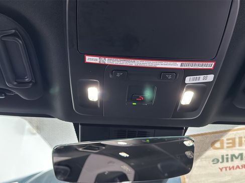 Certified 2025 Toyota Camry SE image 11