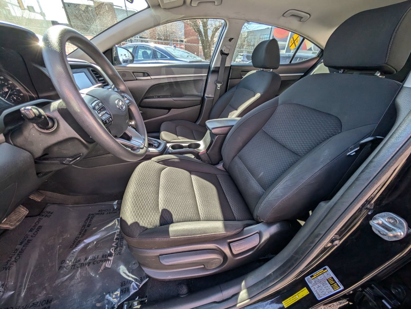 Used 2019 Hyundai Elantra SE w/ Cargo Package FWD image 15