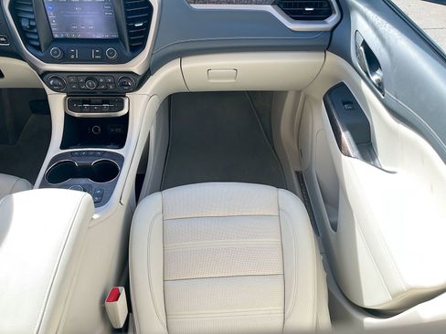 Used 2023 GMC Acadia Denali w/ Denali Ultimate Package image 25