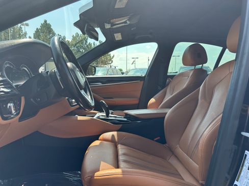 Used 2018 BMW 530i xDrive AWD/4WD image 12