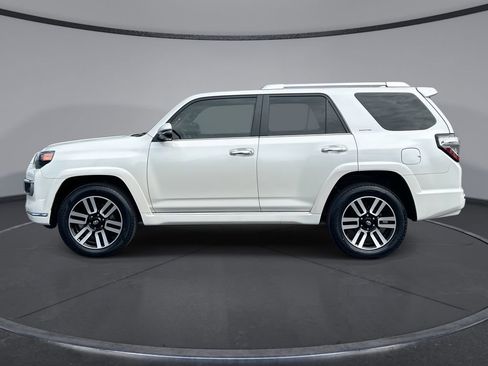 Used 2022 Toyota 4Runner Limited AWD/4WD image 15