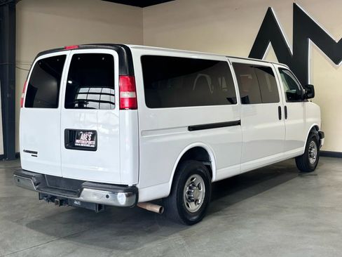 Used 2016 Chevrolet Express 3500 LT w/ LT Preferred Equipment Group image 6