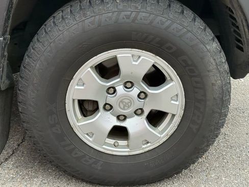 Used 2011 Toyota Tacoma 4x4 Access Cab V6 image 19