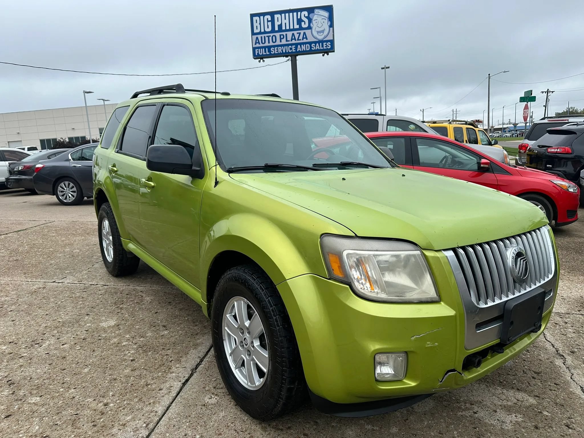 Used 2011 Mercury Mariner 4WD w/ 101A Rapid Spec Order Code image 1